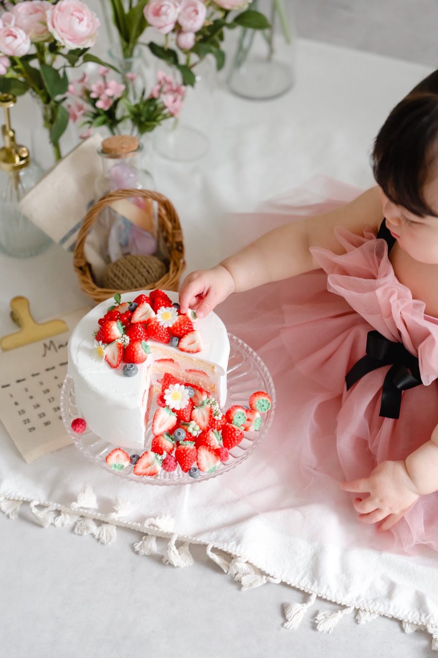 フェイクケーキ制作例｜記念日フォト用ディスプレイ